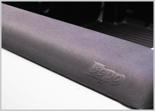 PROTETOR BORDA TAMPA CAÇAMBA BEPO HILUX 2016/24 - Imagem 3