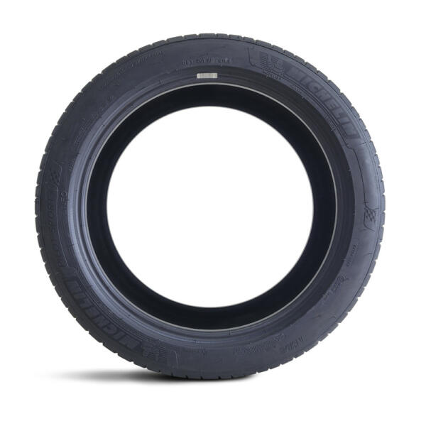 235/45 ZR19 (99Y) XL TL PILOT SPORT 4 MO MI - Imagem 3